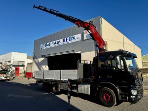 Mercedes-Benz Arocs 2635 6×2 con grúa Fassi F295A.2.26 — fotografía