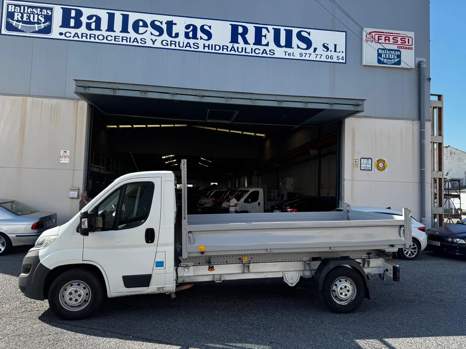 Citroën Jumper 3.500 kg con caja basculante JPM